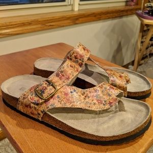 Womens shoes. Prices vary